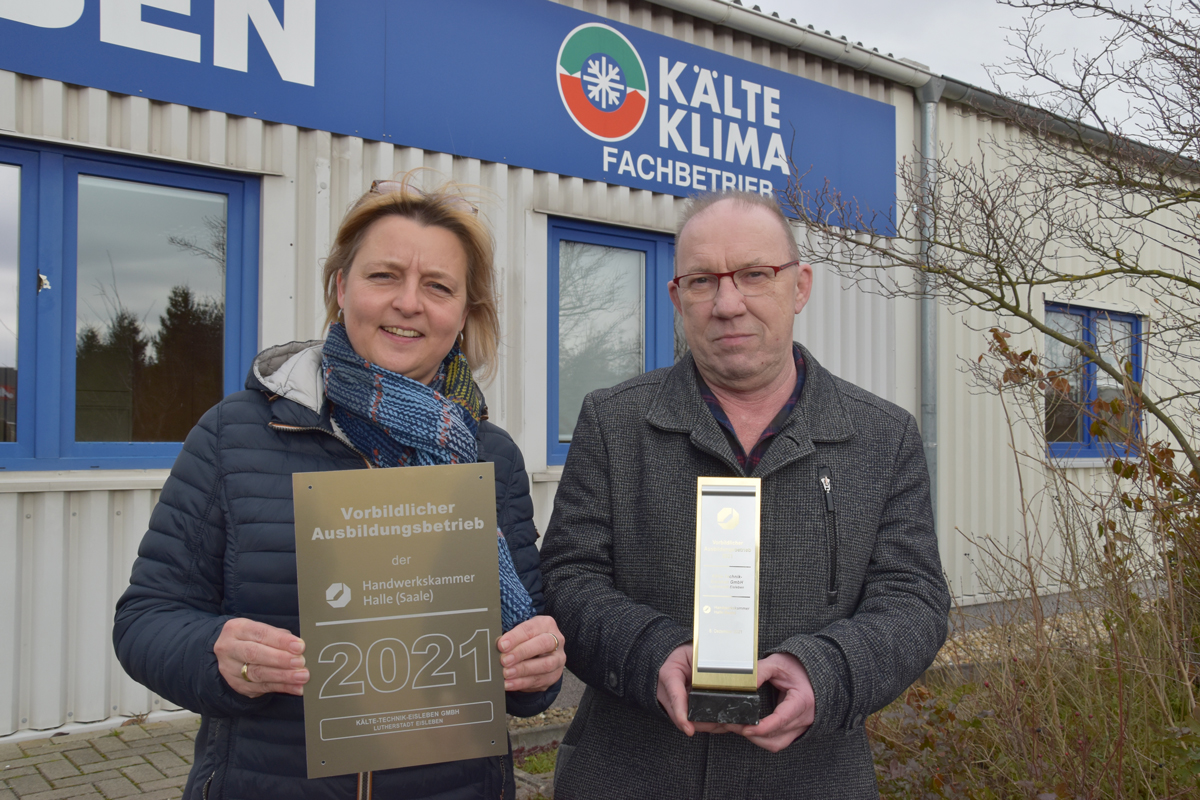 Sandra Seemann, Prokuristin, und Frank Wendler, Geschäftsführer der Kälte-Technik GmbH Eisleben.
